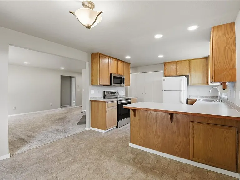 101 Paradise Pkwy — Photo 6