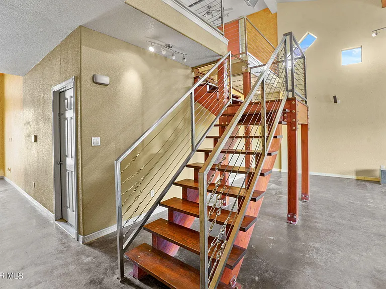 1230 Olga Mapula Dr — Photo 4