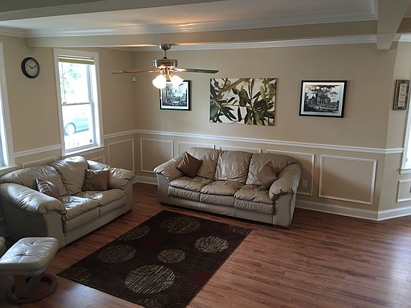 Crown, chair & wainscoting