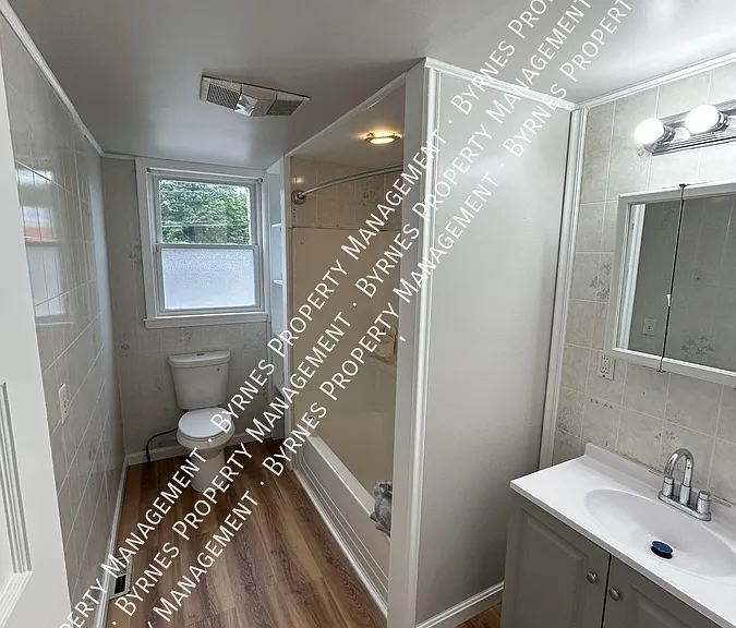 5 Tower St — Photo 16