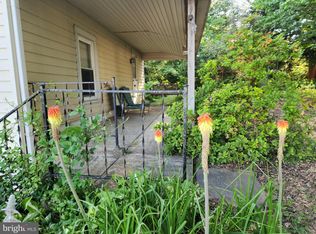 13 W Kendig Rd, Willow Street, PA 17584