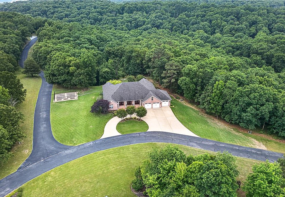 1st image of 21249 Abberley Ln