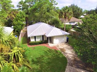 4420 1st St, Vero Beach, FL 32968