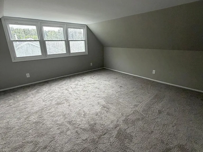 111 Edge Ln — Photo 28