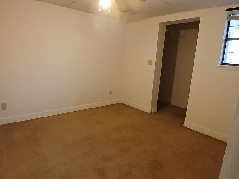 442 Crest Dr SW — Photo 6