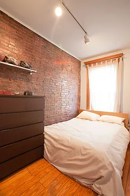 Rented by Berman Realty | media 7