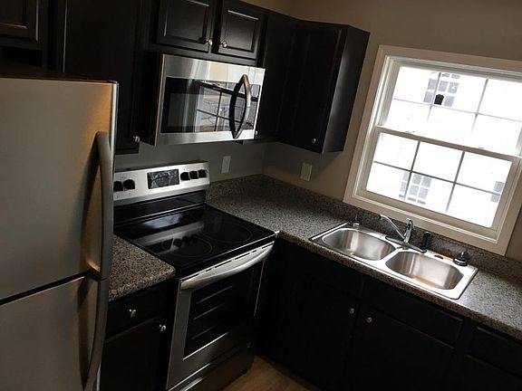 4th image of 506 N Race St APT 10