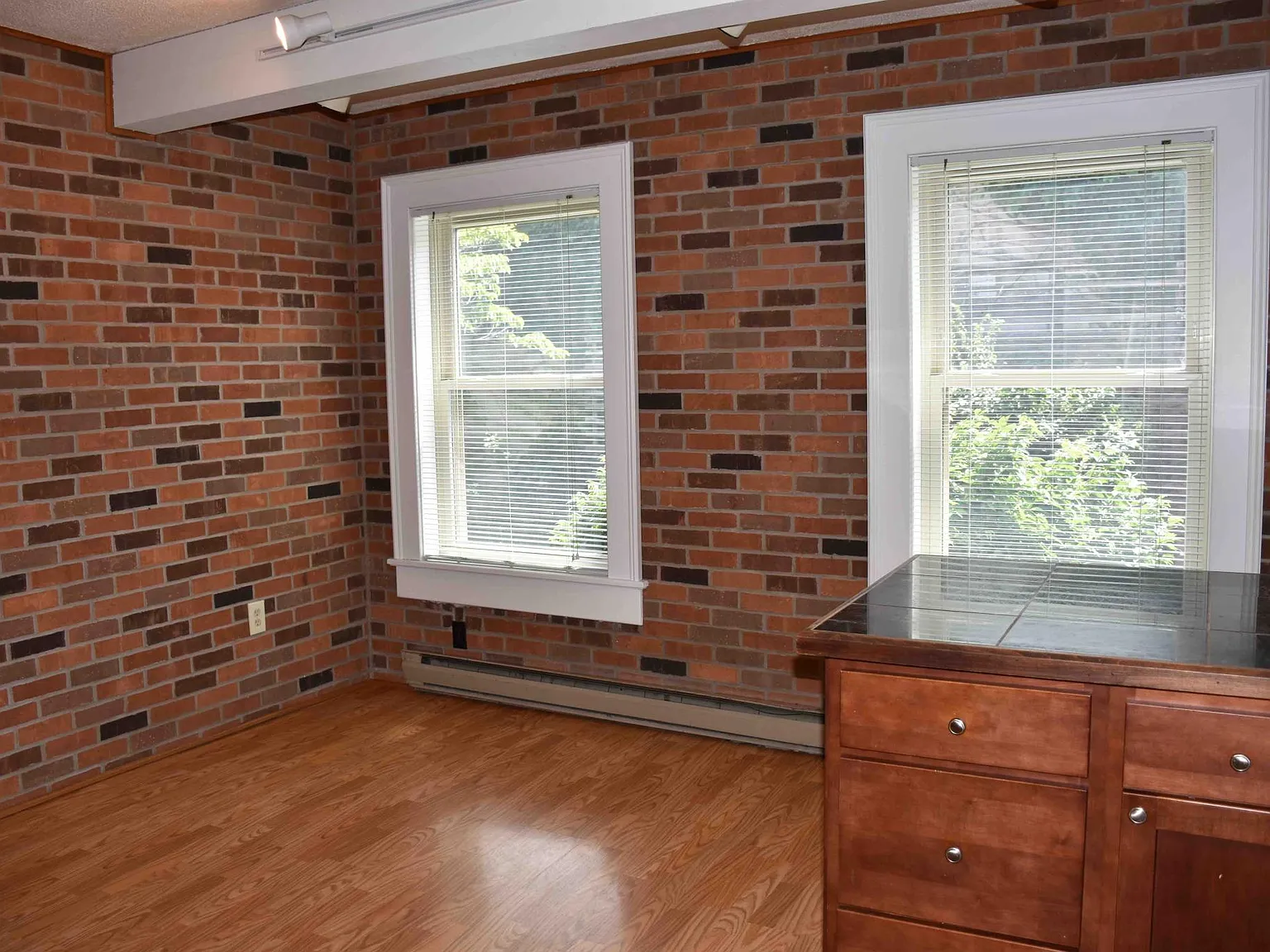 1 bed, 440 sqft, $850 — Photo 3