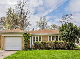 9116 Keystone Ave, Skokie, IL 60076