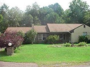 1515 Mae West Rd, Confluence, PA 15424