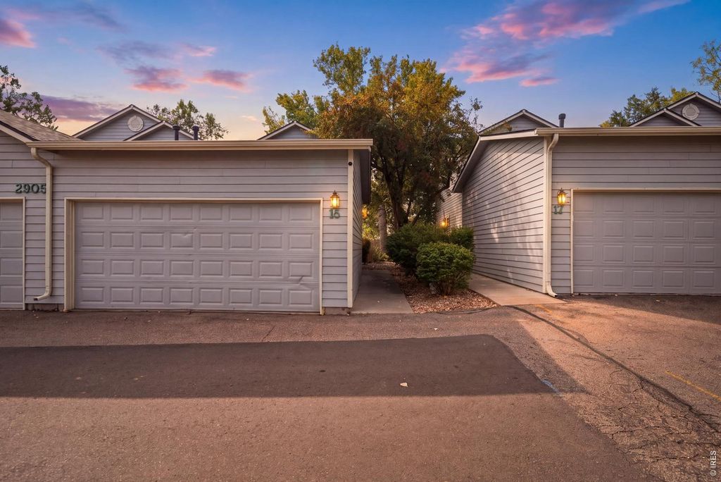 2905 Neil Dr #16