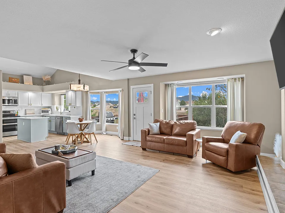 3882 Pronghorn Meadows Cir