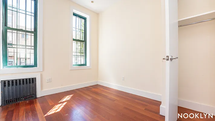 Rented by Nooklyn NYC LLC | media 2