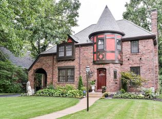 7312 Ravinia Dr, Saint Louis, MO 63121