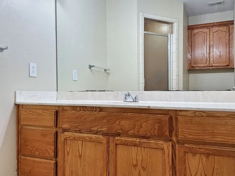 2118 Aruba Dr #4 — Photo 16