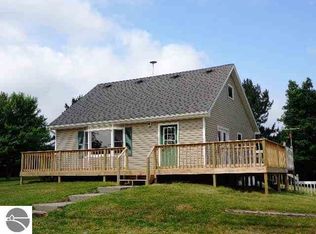 9710 W Monroe Rd, Elwell, MI 48832