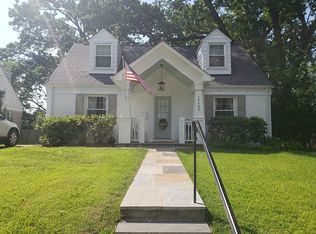 10605 S Dunmoor Dr, Silver Spring, MD 20901