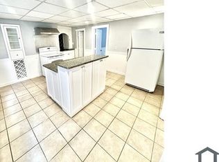 6 Berkeley St Floor 1, Worcester, MA 01605