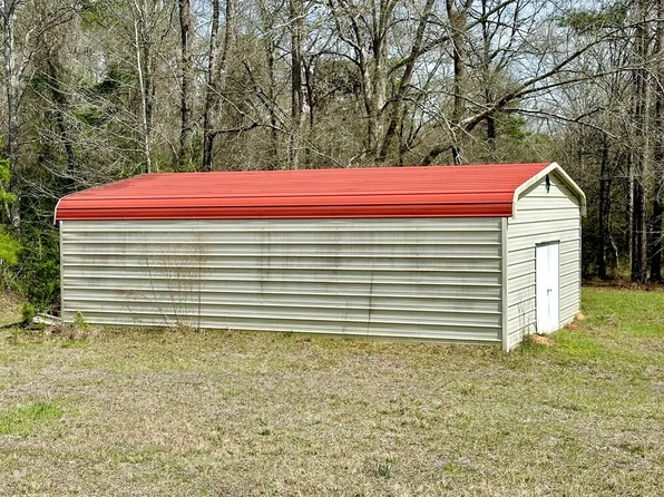 2240 Martin Rd, Liberty, MS 39645