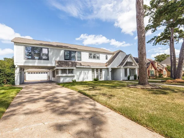 9110 Godstone Ln, Spring, TX 77379