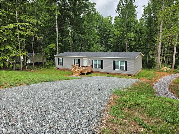 2nd image of 196 Briar Creek Ests