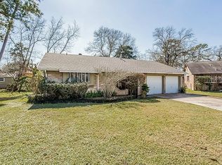 554 Wood Vista Dr, Houston, TX 77013
