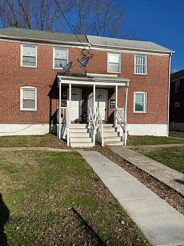 632 Delaware Ave #B Photo 1