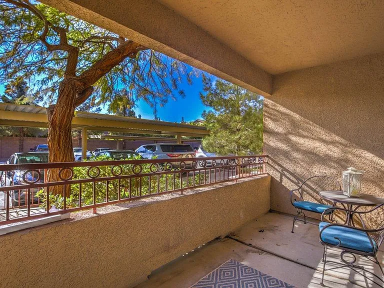 8250 N Grand Canyon Dr #1055 — Photo 10