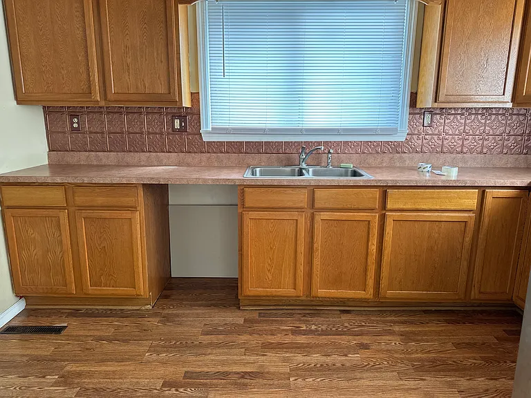 4301 Crossroads Rd — Photo 5