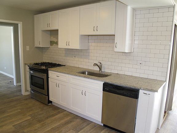 5th image of 1490 Freeland Ave