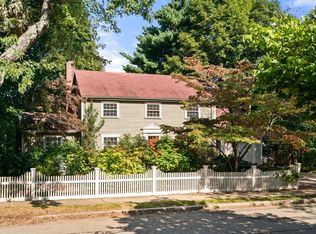 65 Shornecliffe Rd, Newton, MA 02458
