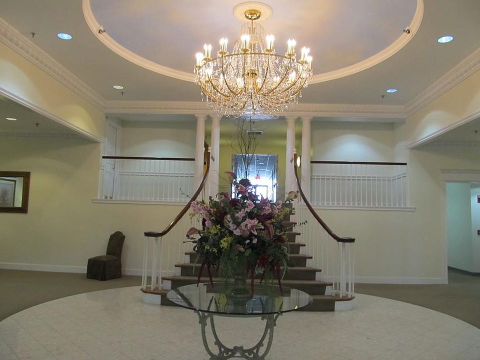2nd image of 100 Marina Dr APT 304