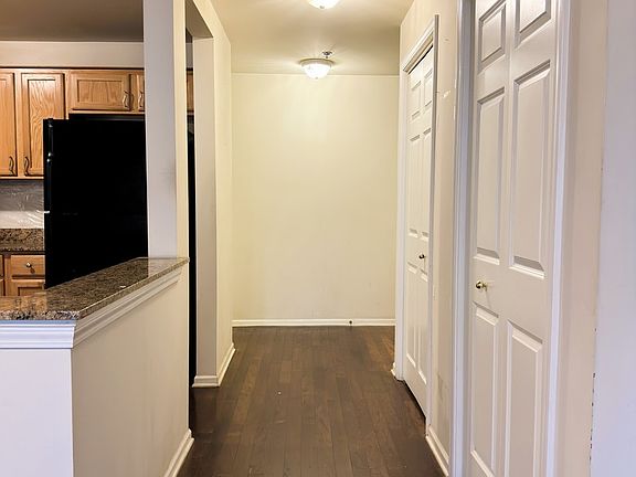 3rd image of 1930 N Harlem Ave APT 204