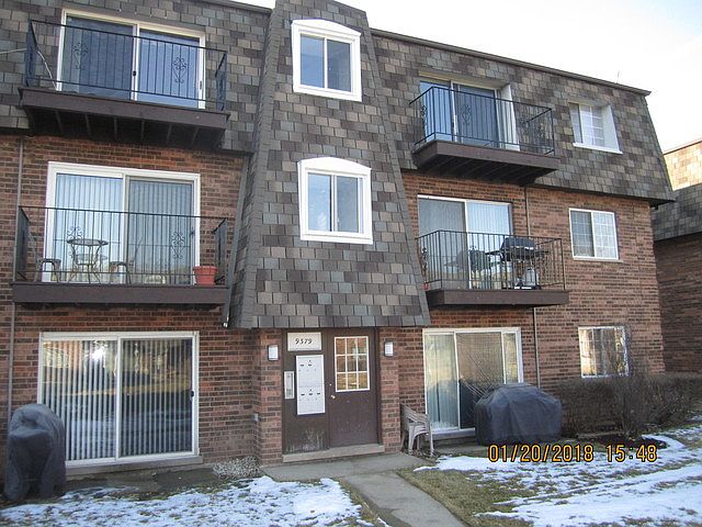 1st image of 9379 Bay Colony Dr APT 3N