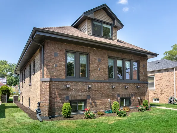 7154 N Odell Ave, Chicago, IL 60631