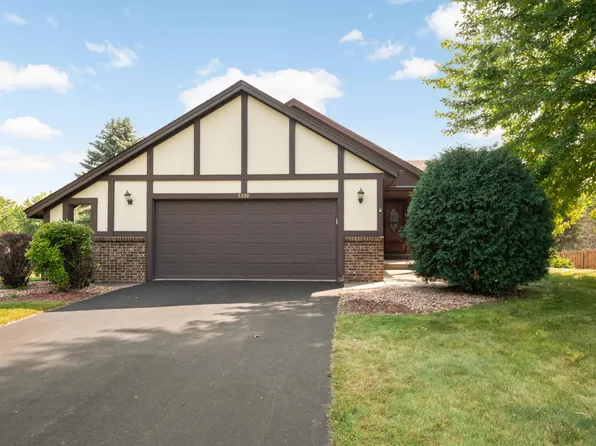5220 W 113th Street Cir, Minneapolis, MN 55437