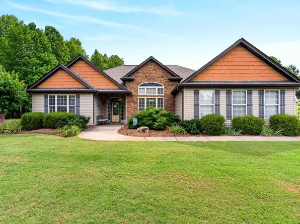 204 Brashears Rd, Campobello, SC 29322