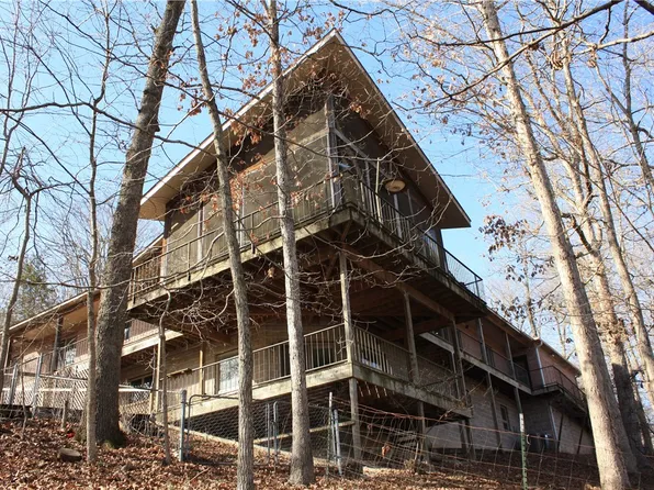 9118 Summer Shade Rd, Rogers, AR 72756