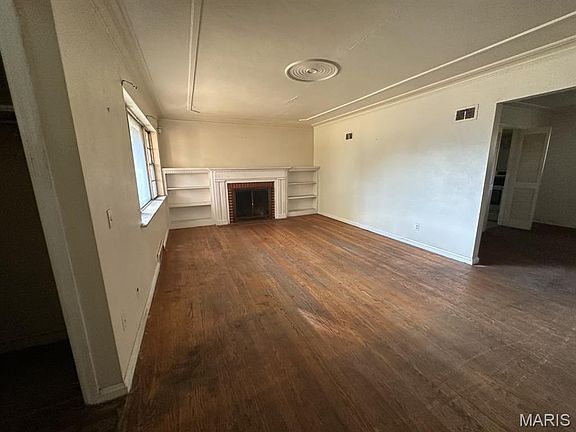 4th image of 6905 Alberici Ave