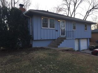 901 SW 8th St, Lees Summit, MO 64081