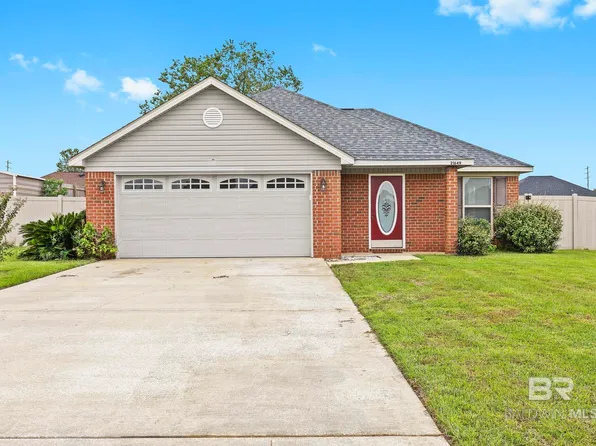 21649 Bartlett Ln, Robertsdale, AL 36567