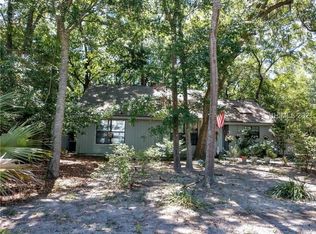2 Camellia St, Hilton Head Island, SC 29928