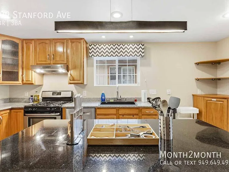 609 Stanford Ave — Photo 31