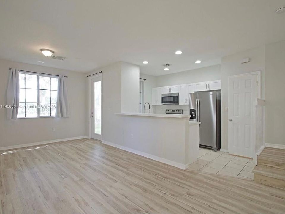 1st image of 6030 SW 19th Place