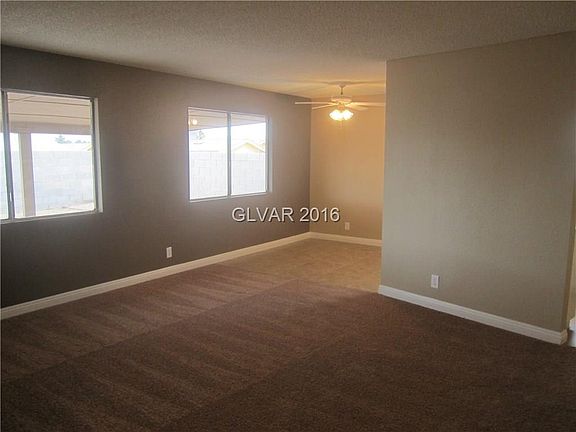 4th image of 5032 Carmel Ave