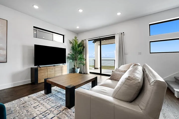 8609 Secretariat Dr — Photo 11