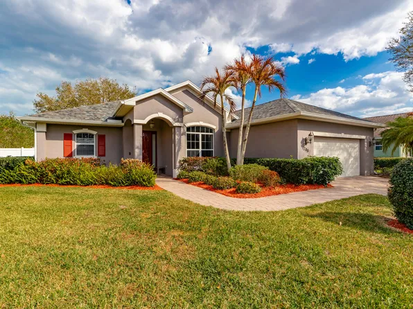 240 SW Champagne Ct Court SW, Vero Beach, FL 32968