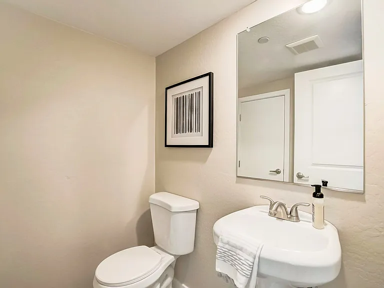 Parkview Townhomes — Photo 61