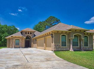 22884 Fraser Dr, Porter, TX 77365