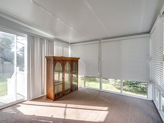4th image of 1164 S Belvoir Blvd